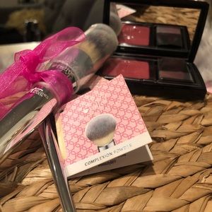 Ulta It Make-Up Brush